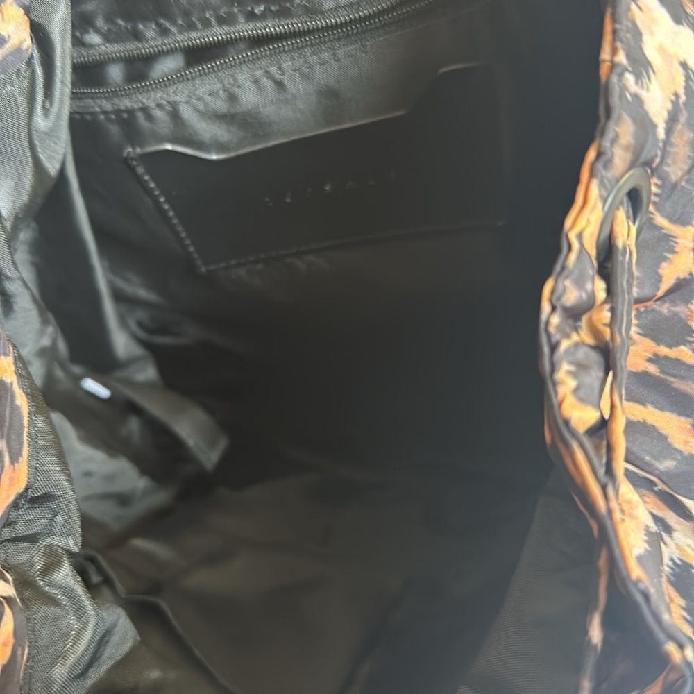 Topshop Leopard Print Backpack - Picture 4 of 5